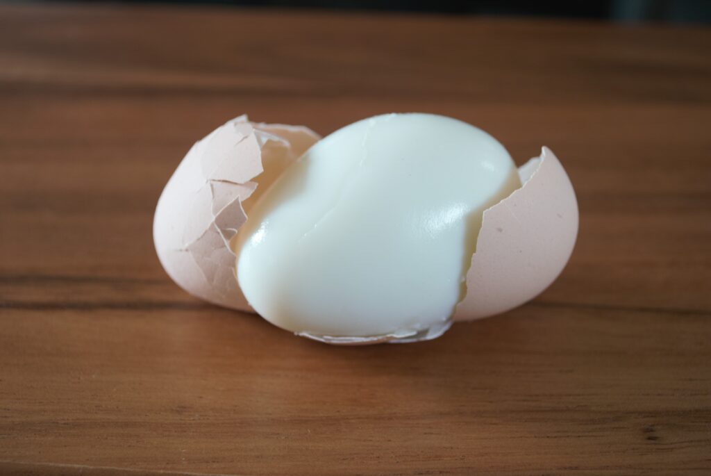 easy peel hard boiled eggs in the instant pot